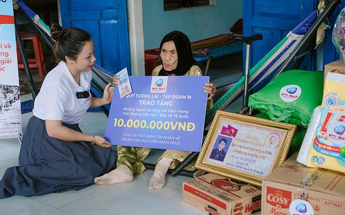 Biểu tượng đội ngũ hỗ trợ 24/7 của ae3888